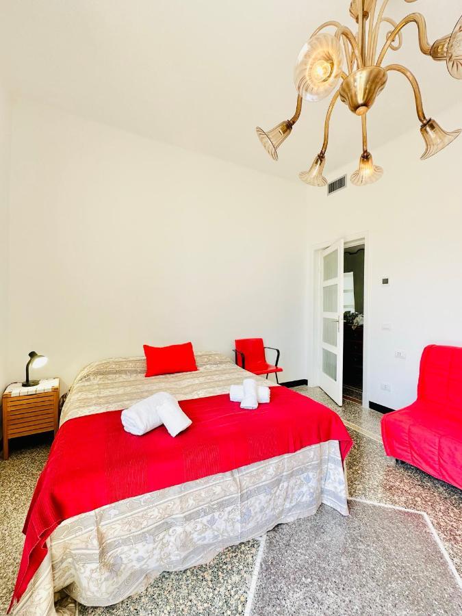 Hostdomus - Casa Ester Noli Exteriör bild