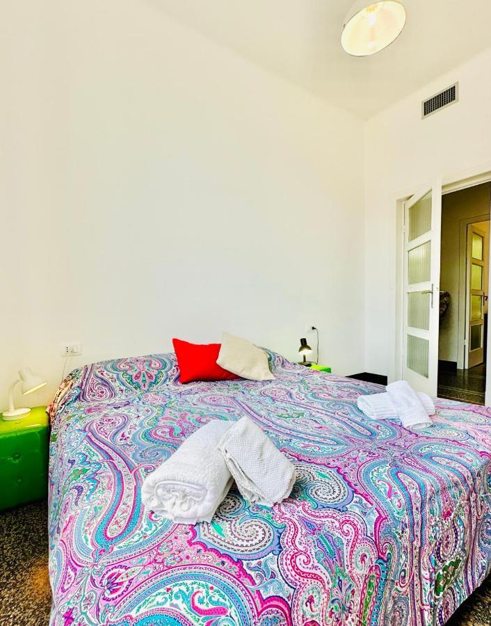 Hostdomus - Casa Ester Noli Exteriör bild