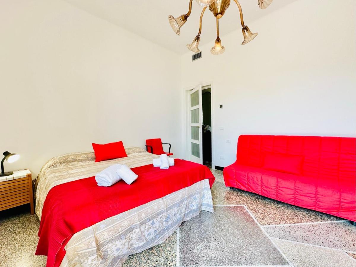 Hostdomus - Casa Ester Noli Exteriör bild